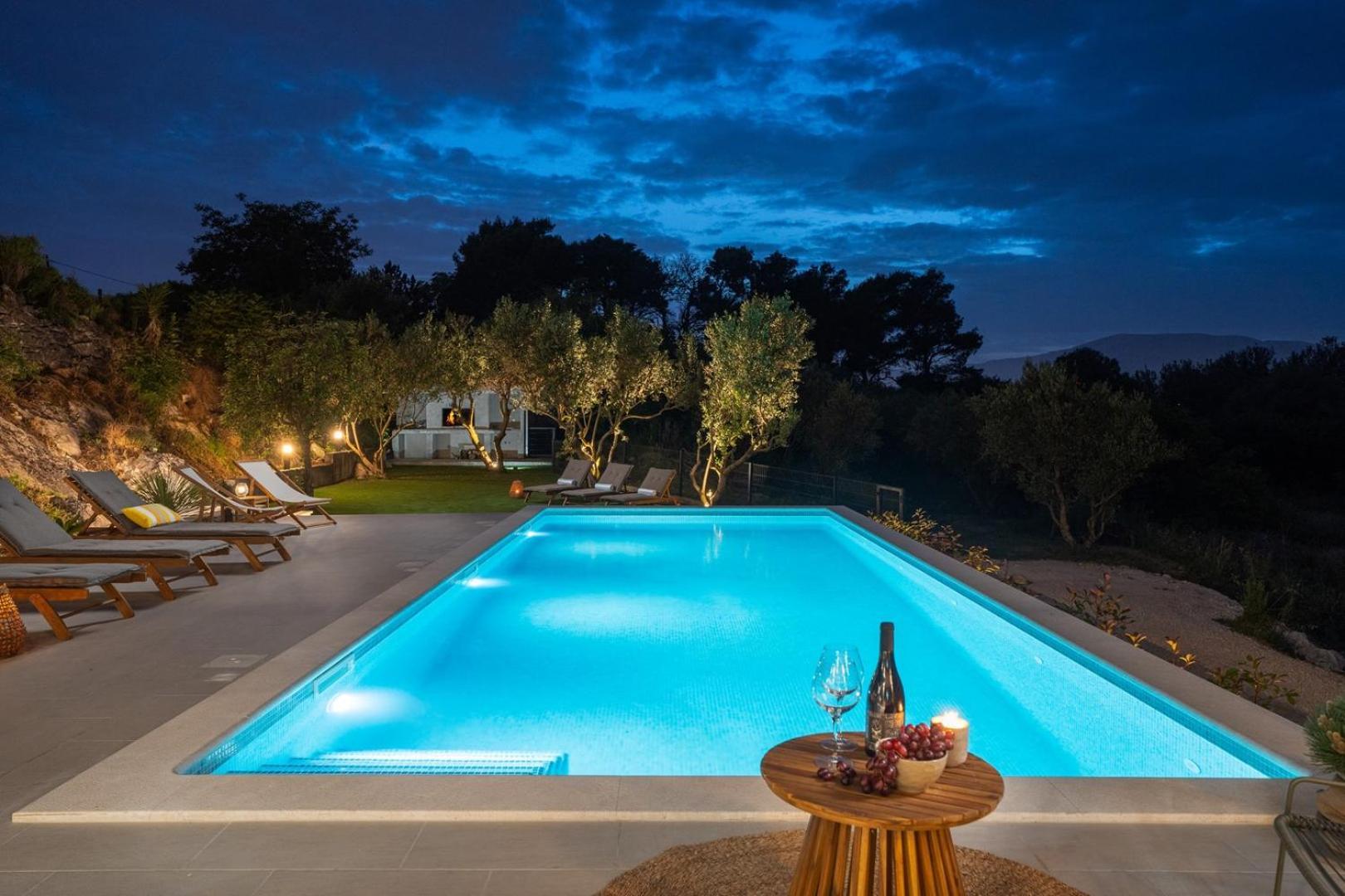 New! Villa Mamma Mia, A 6-Bedroom Property With 40Sqm Pool ポドストラナ エクステリア 写真