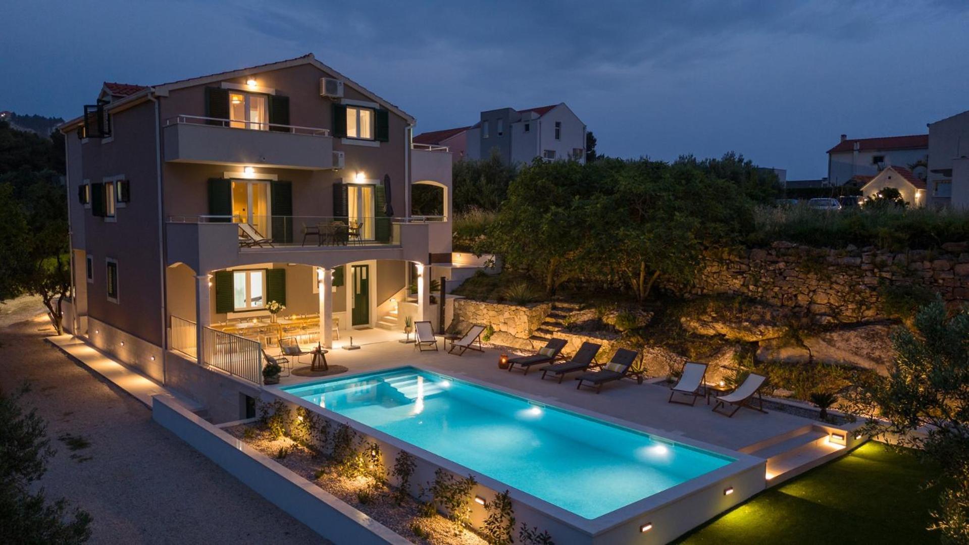 New! Villa Mamma Mia, A 6-Bedroom Property With 40Sqm Pool ポドストラナ エクステリア 写真